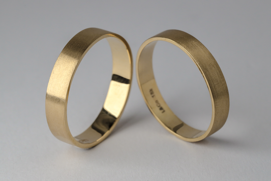 LYDA WEDDING RINGS LIGHT YELLOW GOLD FINE MATTE FINISH