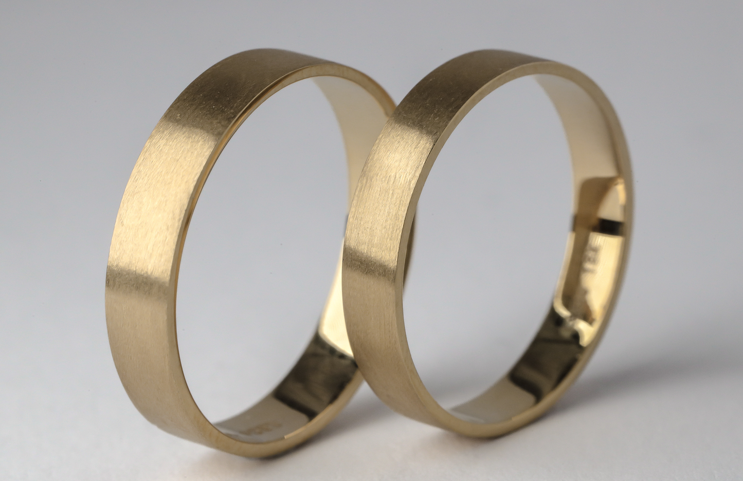 LYDA WEDDING RINGS LIGHT YELLOW GOLD FINE MATTE FINISH
