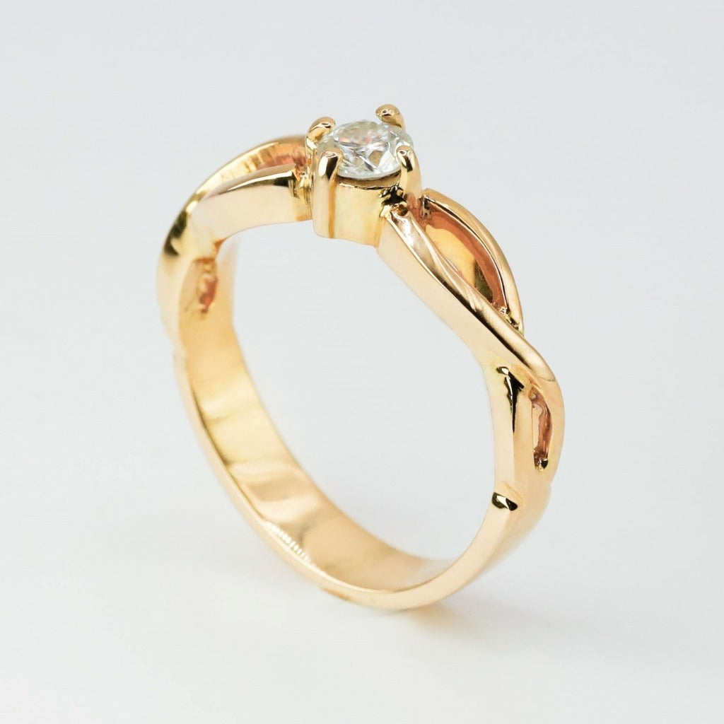 Eros Ring