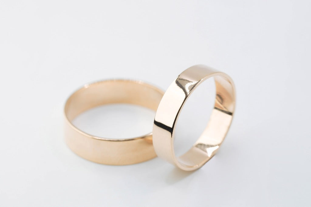 Lyda Glossy Rings