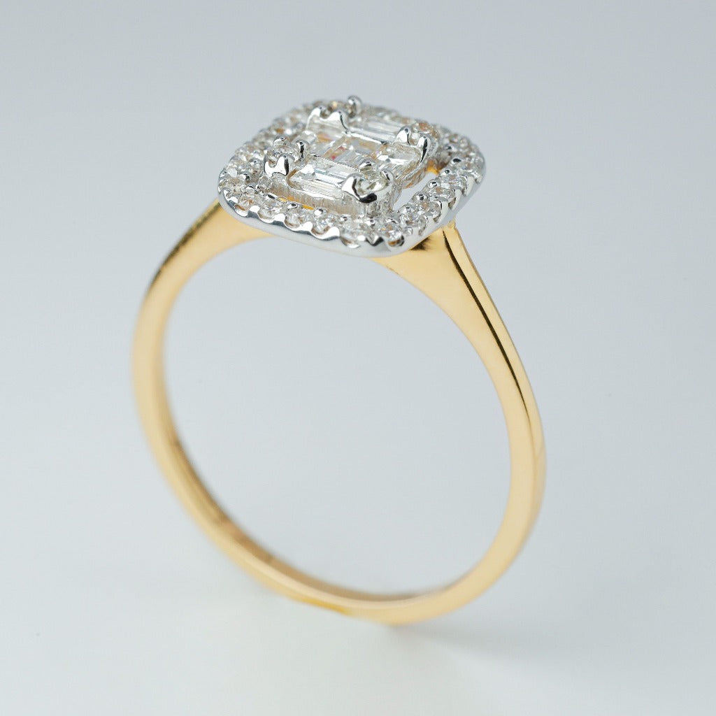 .01ct - 4pcs, round cut .02ct - 2pcs, baguette cut .04ct - 3pcs, baguette cut