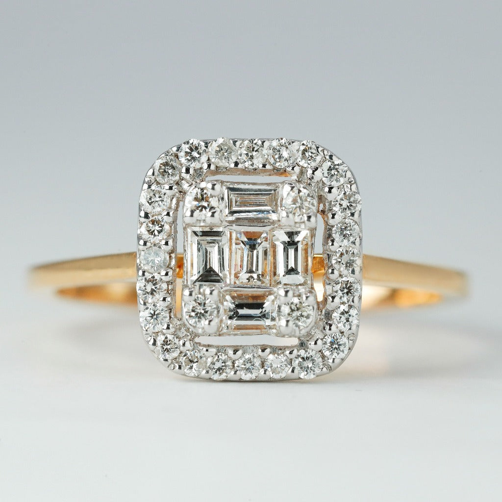 .01ct - 4pcs, round cut .02ct - 2pcs, baguette cut .04ct - 3pcs, baguette cut