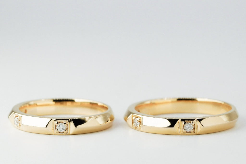 Both: .02ct- center