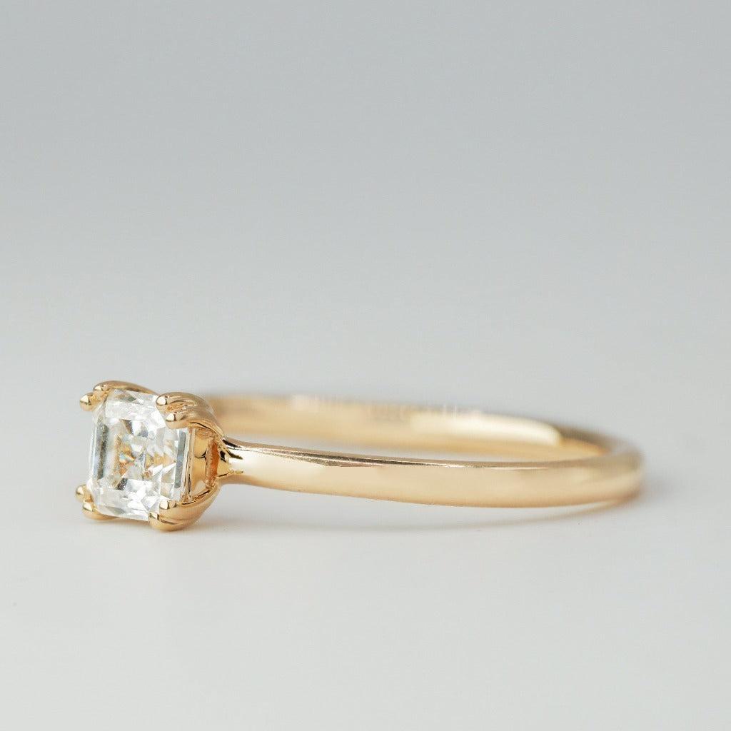 .40ct - asscher cut, moissanite