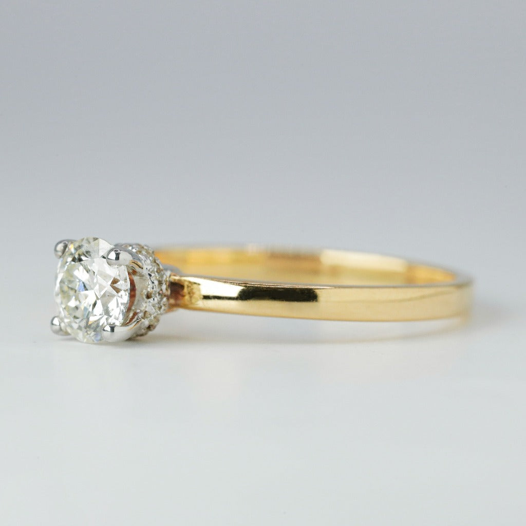 .50ct- round cut .005ct- hidden halo