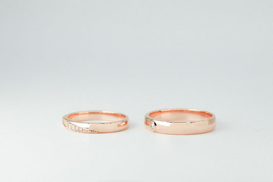 Groom: .03ct- round cut, genuine diamond Bride: .01ct- 3pcs, .008ct- 2pcs, .005ct- 2pcs